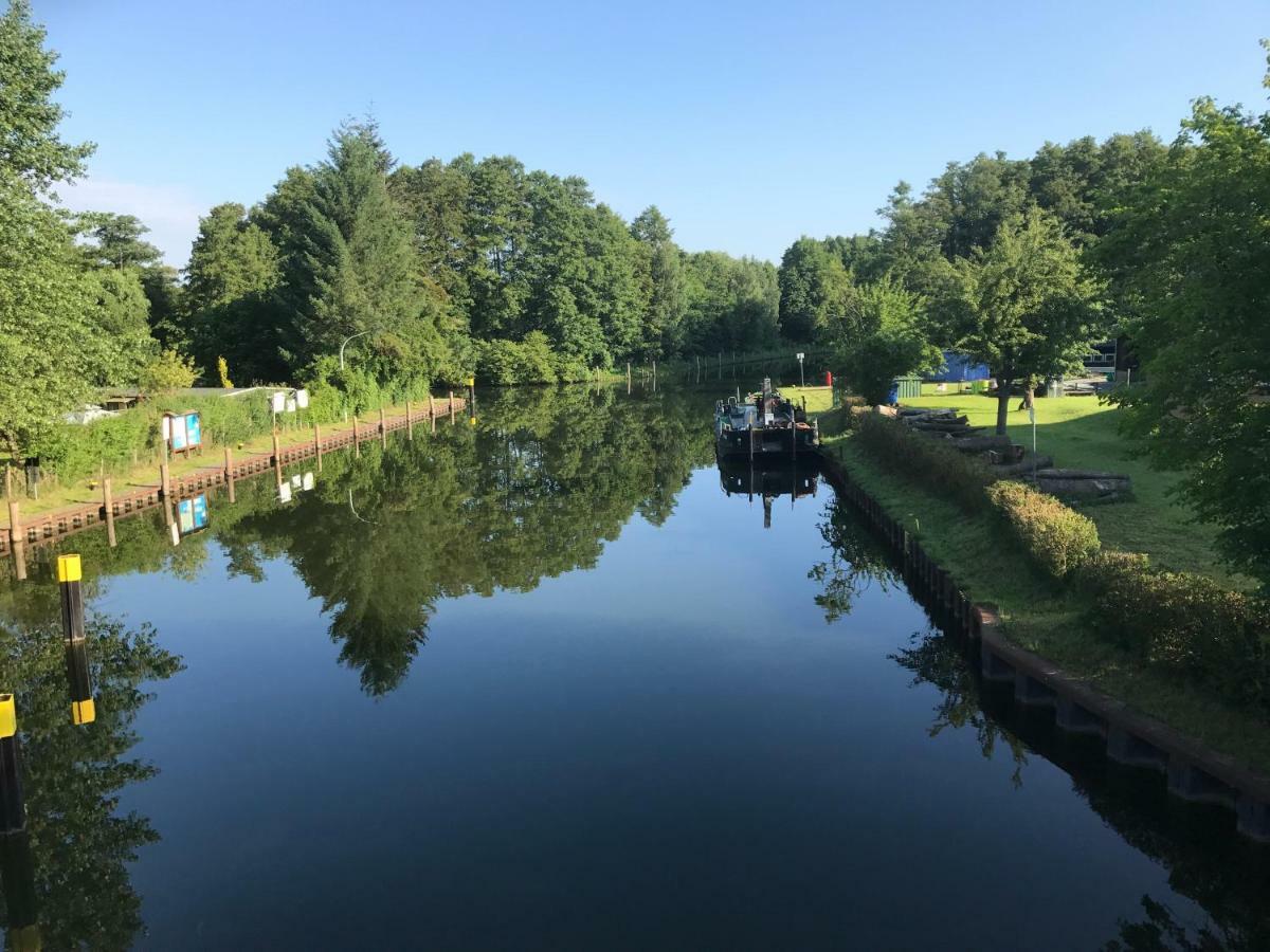 Ferienhaus Im Fischersteig Wustrow  Экстерьер фото